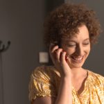 roberta (francesca golia) al telefono