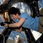 Astrosamantha – La donna dei record nello spazio